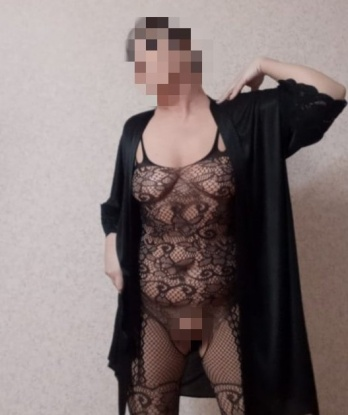 У меня креативный подход, нежная натура и масса опыта. Живу я в самом сердце Москвы, и могу быть твоей идеальной компаньонкой на вечер или более длительное время. 💋
Предлагаю тебе услуги, которые затмят все остальное: классический секс, оральные ласки, массаж. Также принимаю все твои фантазии и буду рада их осуществить. 💦
У меня есть множество отзывов от предыдущих клиентов, которые говорят о моей профессиональности и искусстве доставить истинное удовольствие. Тебе не захочется уходить от меня, я обещаю. 👄
В моем арсенале есть фото, чтобы ты мог взглянуть на мои прелести и соблазниться. Уверена, они тебе понравятся. 😉
Так что, если ты ищешь незабываемый опыт и незавершенные фантазии, ты можешь ко мне. Жду тебя, чтобы сделать твой день особенным и полным страсти. 🌹 11082, 40 лет